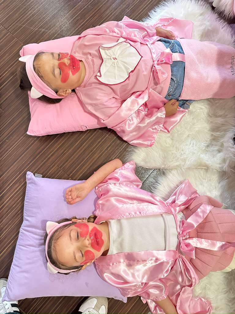 Mini facials for little girls